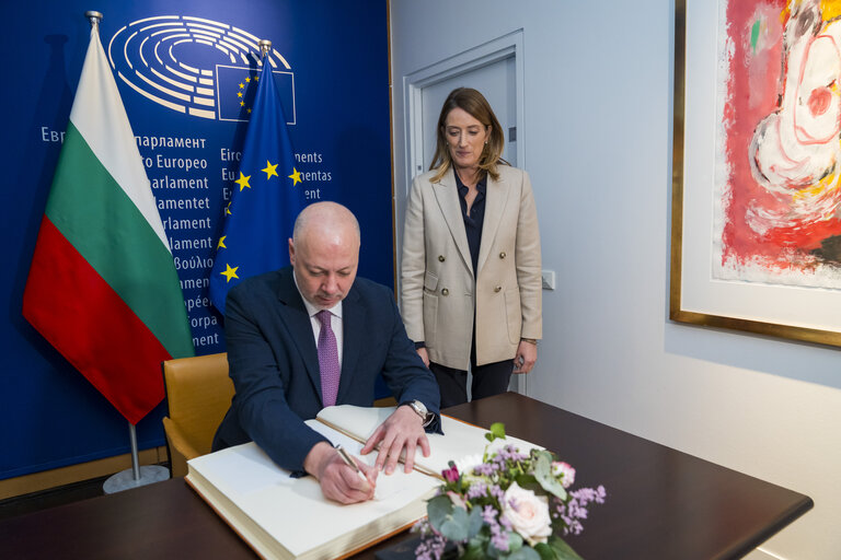 Foto 25: Roberta METSOLA, EP President meets with Rosen ZHELYAZKOV, Bulgarian Prime Minister