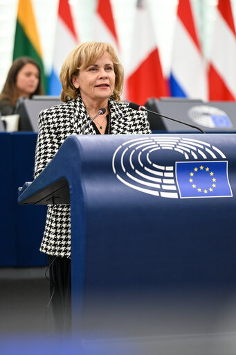 Photo 18: EP Plenary session - Need to detect and to counter sabotage by the Russian shadow fleet, damaging critical undersea infrastructure in the Baltic Sea