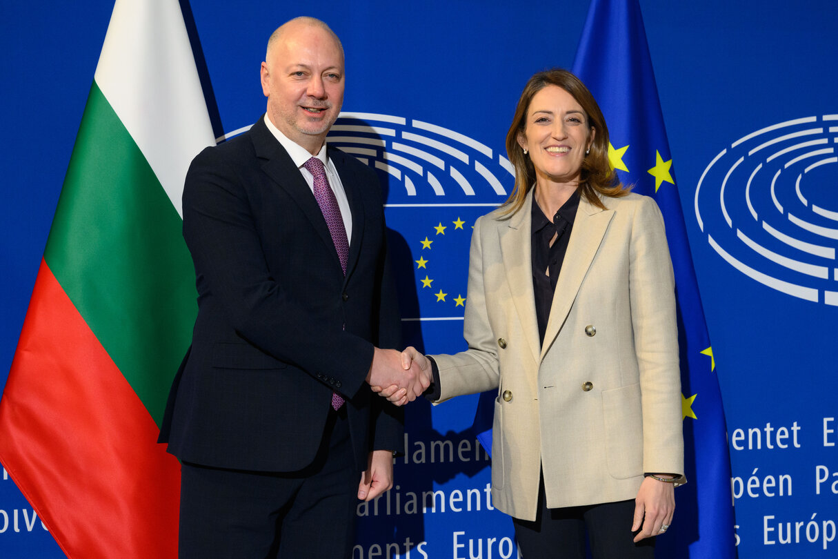 Roberta METSOLA, EP President meets with Rosen ZHELYAZKOV, Bulgarian Prime Minister