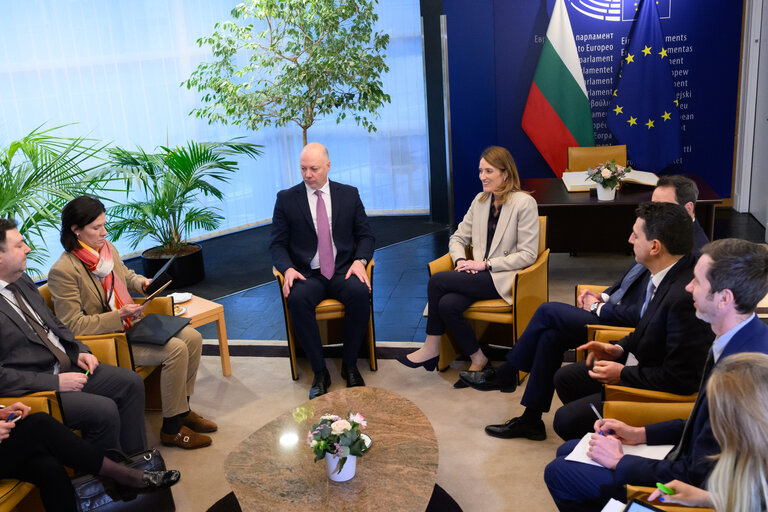 Foto 24: Roberta METSOLA, EP President meets with Rosen ZHELYAZKOV, Bulgarian Prime Minister