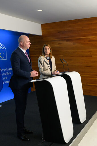 Foto 14: Roberta METSOLA, EP President meets with Rosen ZHELYAZKOV, Bulgarian Prime Minister