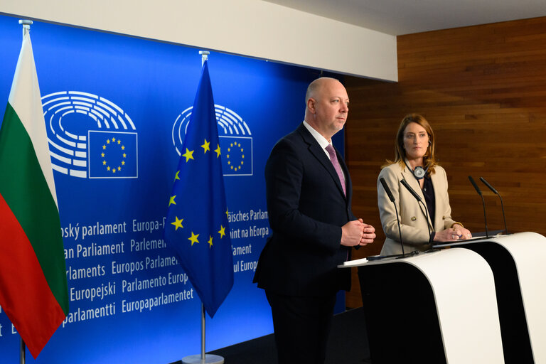 Foto 15: Roberta METSOLA, EP President meets with Rosen ZHELYAZKOV, Bulgarian Prime Minister