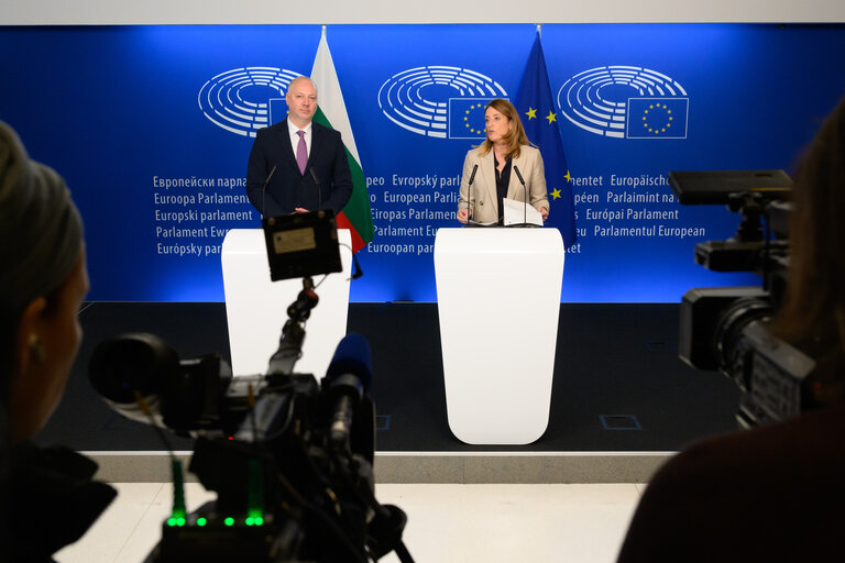 Foto 20: Roberta METSOLA, EP President meets with Rosen ZHELYAZKOV, Bulgarian Prime Minister