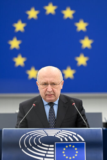 Photo 32 : EP Plenary session - The need for actions to address the continued oppression and fake elections in Belarus