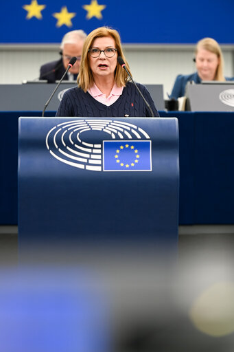 Photo 28 : EP Plenary session - The need for actions to address the continued oppression and fake elections in Belarus