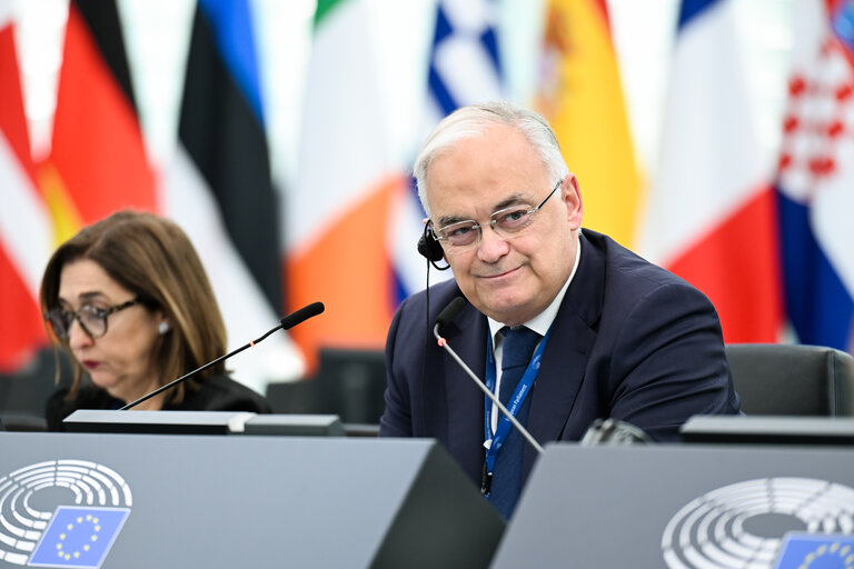 Photo 26 : EP Plenary session - The need for actions to address the continued oppression and fake elections in Belarus