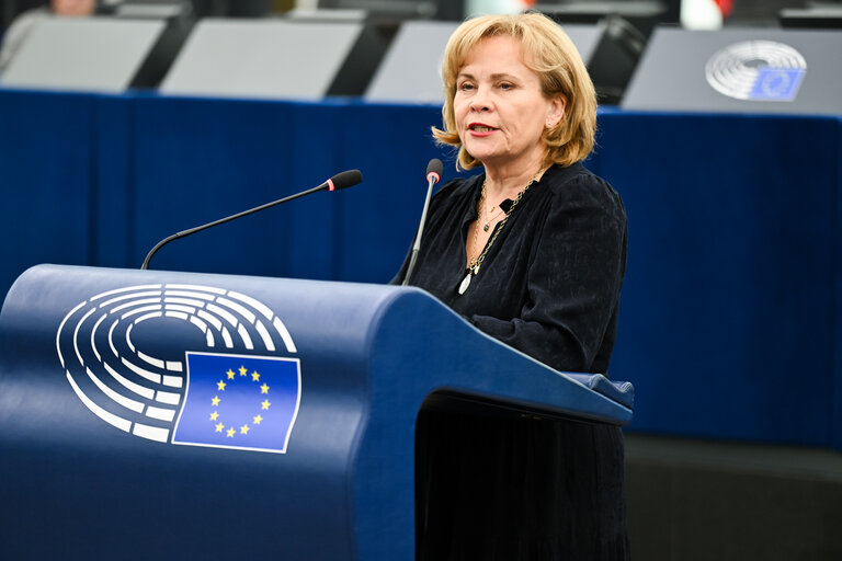 Fotografia 10: EP Plenary session - The need for actions to address the continued oppression and fake elections in Belarus