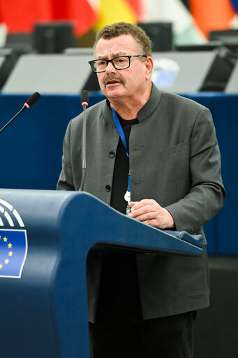 Fotografija 14: EP Plenary session - The need for actions to address the continued oppression and fake elections in Belarus