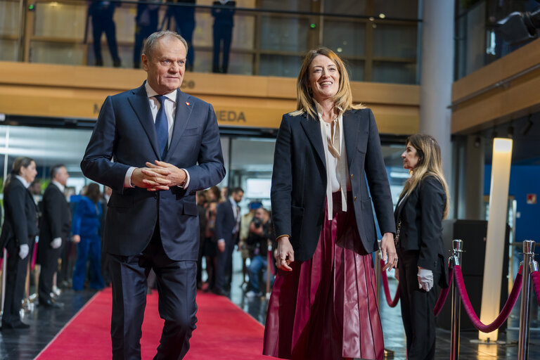 Foto 13: Roberta METSOLA, EP President meets with Donald TUSK, Polish Prime Minister