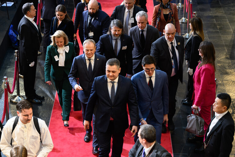 Foto 2: Donald TUSK, Polish Prime Minister meets with Polish MEPs