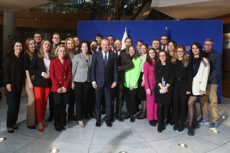 Foto 7: Donald TUSK, Polish Prime Minister meets with Polish MEPs