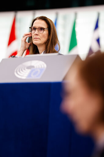 Fotografie 11: EP Plenary session - Failure of the negotiations in Busan for a UN plastic treaty and the urgent need to tackle plastic pollution at international and Union level