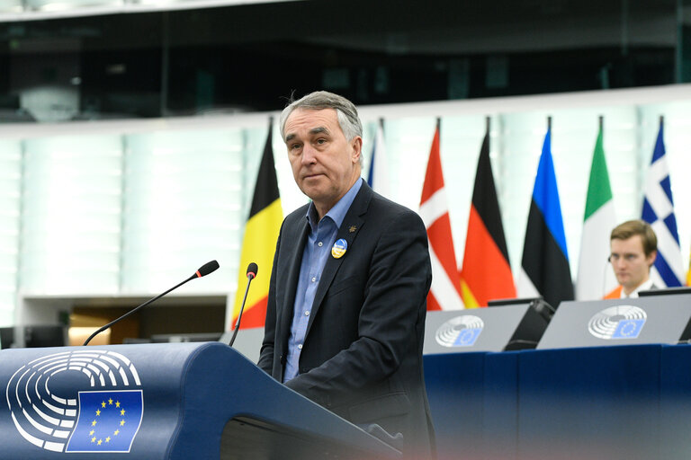 Foto 27: EP Plenary session - Debates on cases of breaches of human rights, democracy and the rule of law