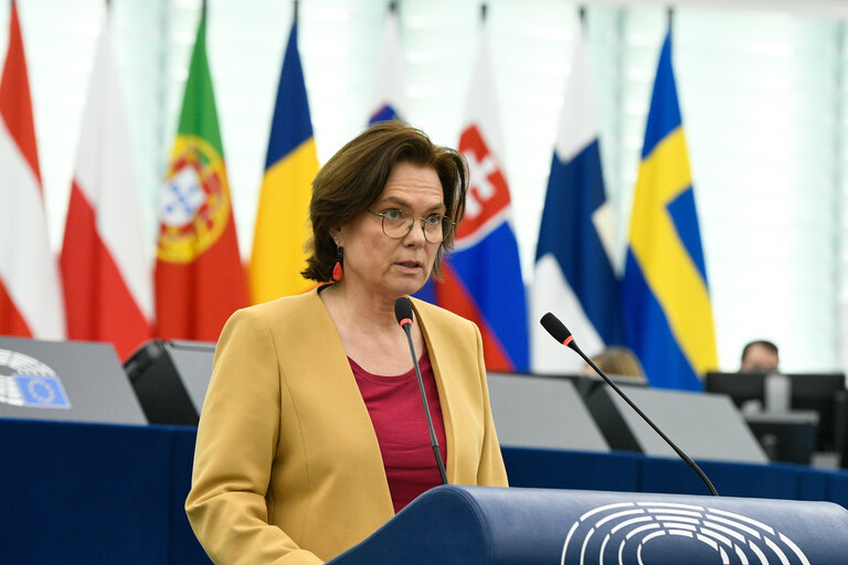 Foto 39: EP Plenary session - Debates on cases of breaches of human rights, democracy and the rule of law