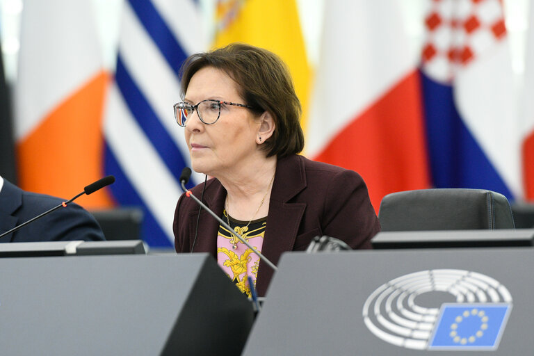 Foto 32: EP Plenary session - Debates on cases of breaches of human rights, democracy and the rule of law