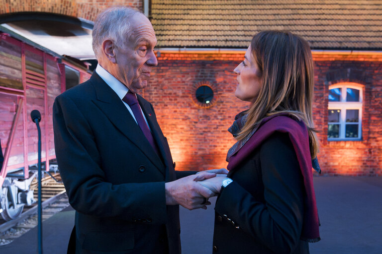 Fotografia 19: 80th Anniversary of the liberation of Auschwitz