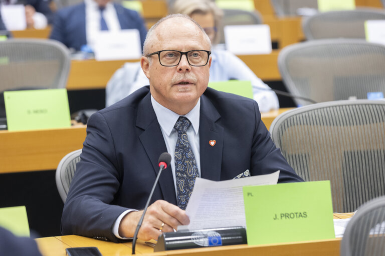 Fotogrāfija 27: REGI - Ninth report on economic and social cohesion