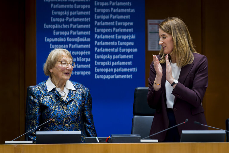 Fotografie 9: International Holocaust Remembrance Day