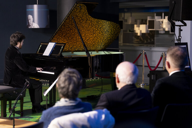 International Holocaust Remembrance Day - Cello concert by Sam Lucas playing the works of Pál Hermann (1902-1944)