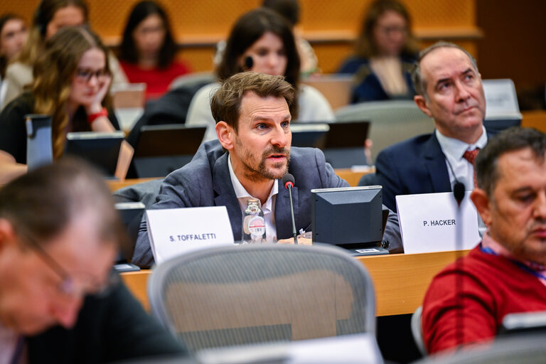 Fotografija 25: JURI - Hearing on the proposal for a Directive of the European Parliament and of the Council on adapting non-contractual civil liability rules to artificial intelligence (AI Liability Directive)