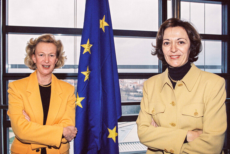 EP President meets with French MP Anne-Marie IDRAC
