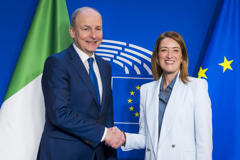 Foto 2: Roberta METSOLA, EP President meets with Micheal MARTIN, Irish Taoiseach