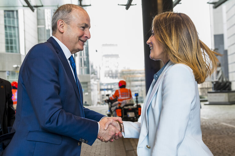 Foto 6: Roberta METSOLA, EP President meets with Micheal MARTIN, Irish Taoiseach