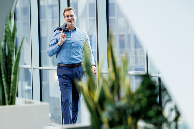 Fotografija 2: Vladimir PREBILIC in the EP in Strasbourg