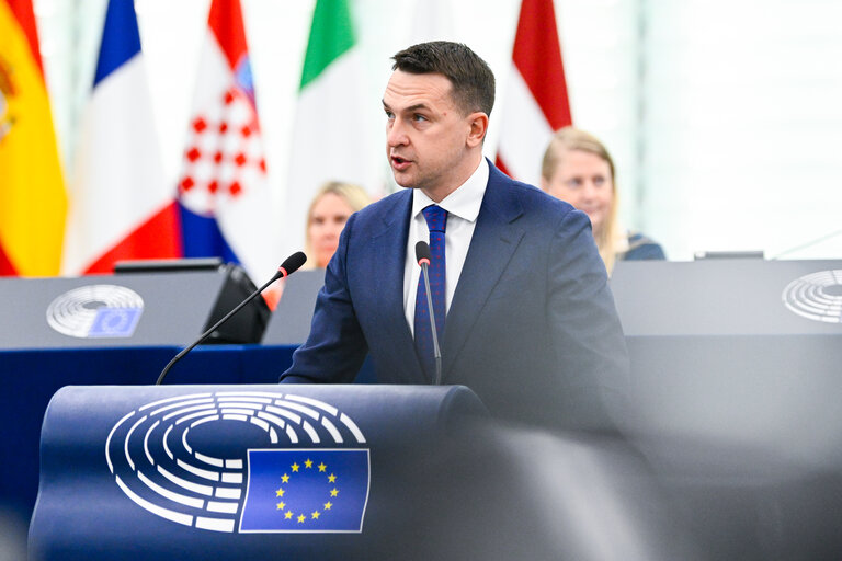 Fotografi 1: EP Plenary session - Wider comprehensive EU-Middle East Strategy