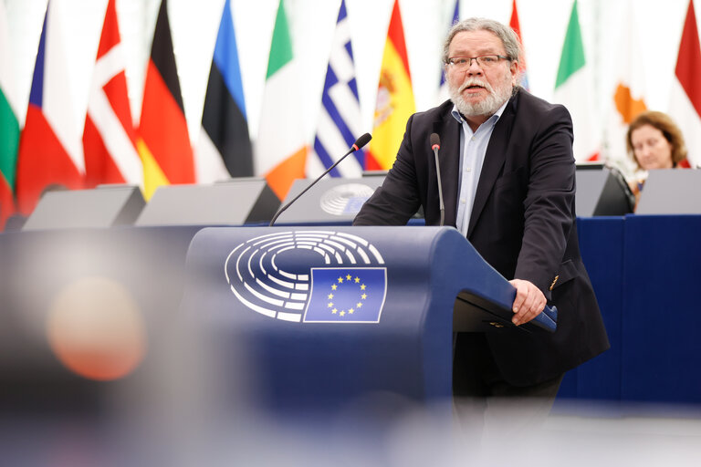 EP Plenary session - US withdrawal from the Paris Climate Agreement, the World Health Organisation and the suspension of US development and humanitarian aid