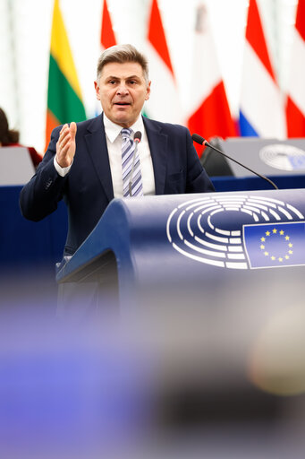 EP Plenary session - US withdrawal from the Paris Climate Agreement, the World Health Organisation and the suspension of US development and humanitarian aid