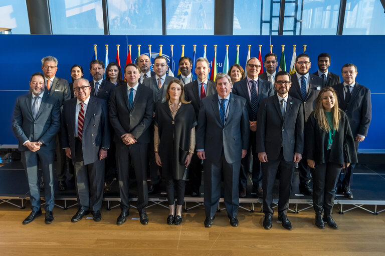 Fotagrafa 4: Roberta METSOLA, EP President meets with Ambassadors of Latin America to the EU