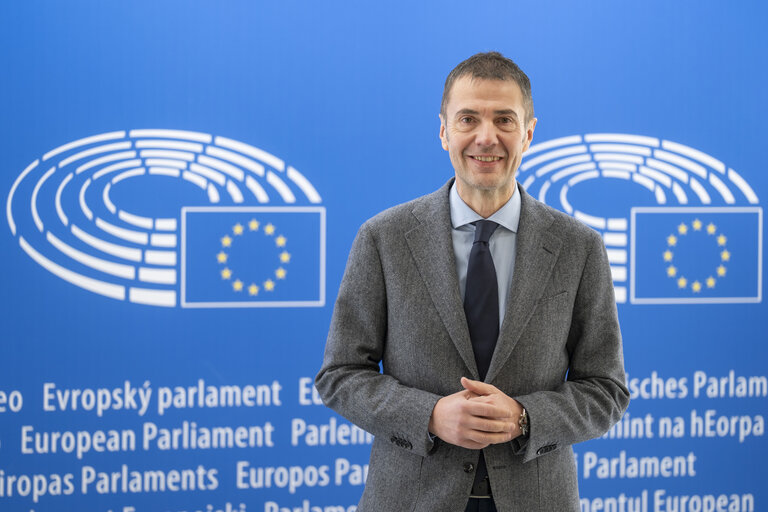 Valokuva 9: Alessandro CIRIANI in the EP in Brussels