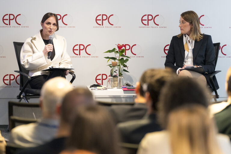 Fotografia 5: Speech by Roberta METSOLA, EP President at the European Policy Center (EPC) Thought Leadership Forum on defence and security