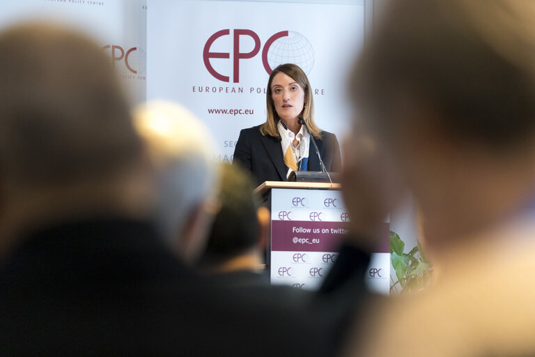 Fotografia 3: Speech by Roberta METSOLA, EP President at the European Policy Center (EPC) Thought Leadership Forum on defence and security