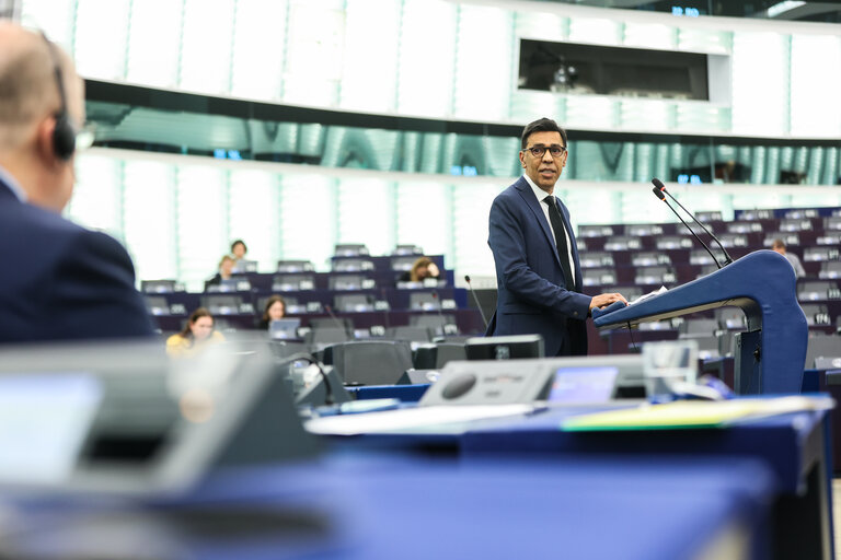 EP Plenary session - Supporting the EU’s most vulnerable regions against devastating effects of climate change, such as the recent cyclone hitting La Reunion