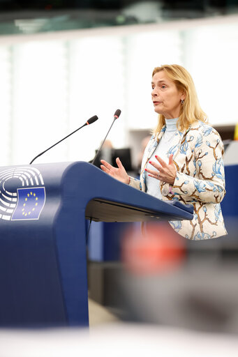 Photo 48: EP Plenary session - Cutting red tape and simplifying business in the EU: the first Omnibus proposals