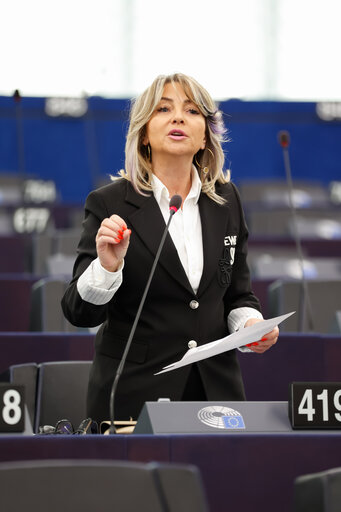 Fotografija 7: EP Plenary session - Cutting red tape and simplifying business in the EU: the first Omnibus proposals