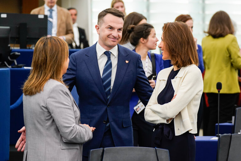 Fotografija 29: EP Plenary session - European Council meetings and European Security