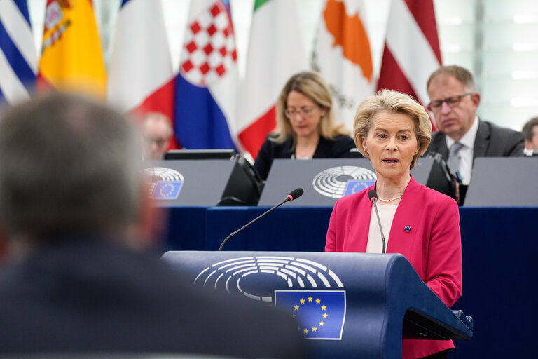 Foto 17: EP Plenary session - European Council meetings and European Security