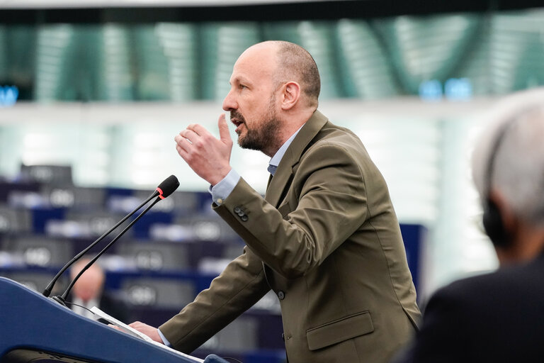 Fotografie 28: EP Plenary session - European Council meetings and European Security