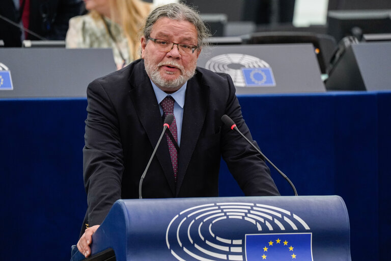 Fotografie 22: EP Plenary session - European Council meetings and European Security