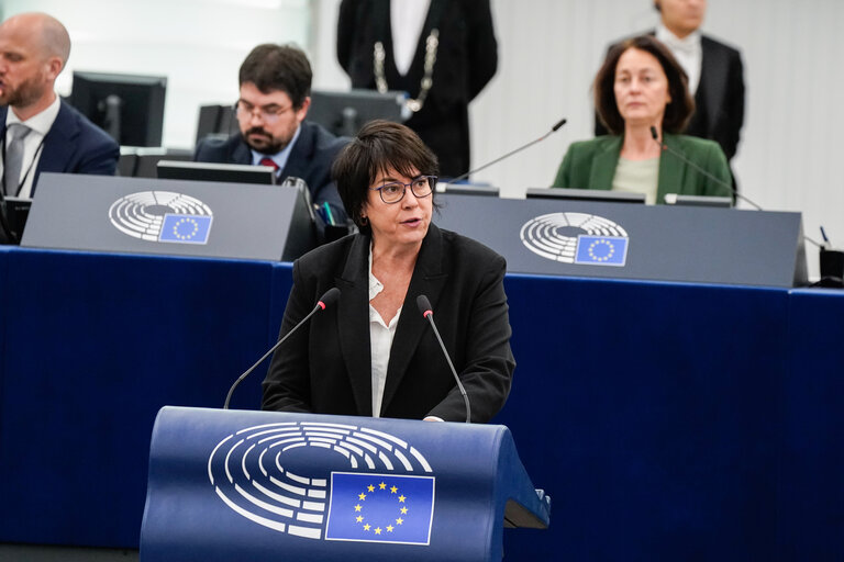 Fotografie 18: EP Plenary session - European Council meetings and European Security