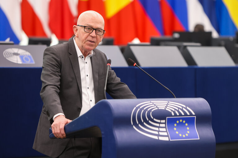 Fotografia 5: EP Plenary session - European Council meetings and European Security