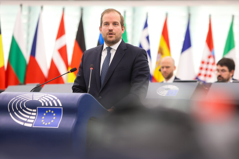 Φωτογραφία 2: EP Plenary session - European Council meetings and European Security