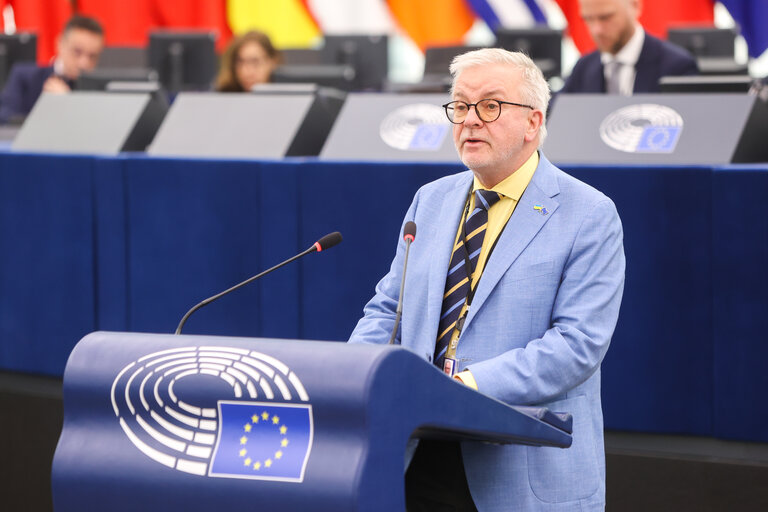 Photo 26 : EP Plenary session - European Council meetings and European Security