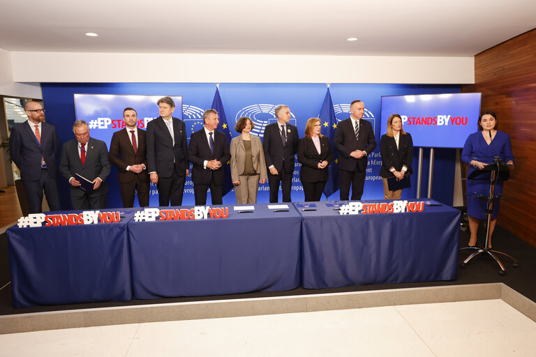 Fotografia 17: Signature Ceremony #EPstandsBYyou - Friends of Democratic Belarus