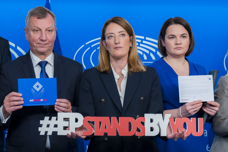 Nuotrauka 3: Signature Ceremony #EPstandsBYyou - Friends of Democratic Belarus