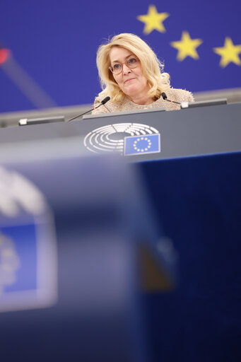 Foto 34: EP Plenary session - Presentation of the proposal on a new common approach on returns