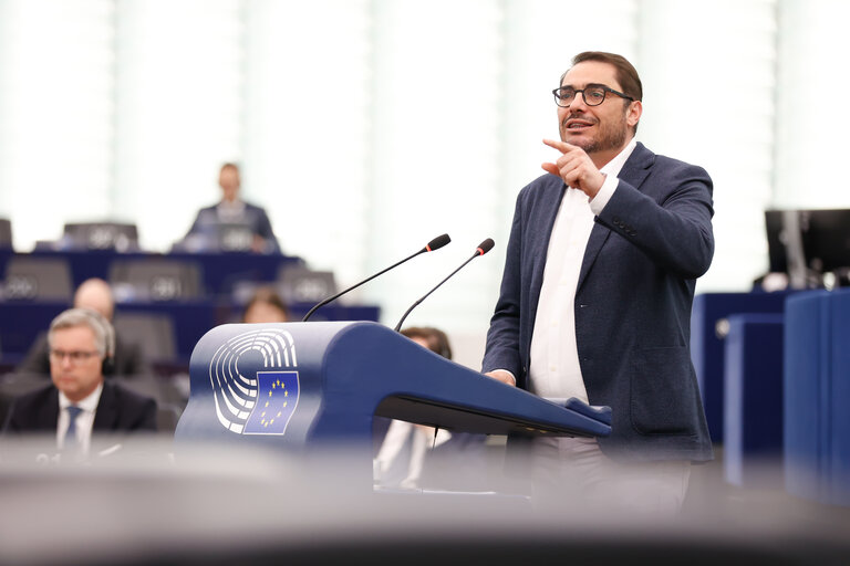 Fotografie 47: EP Plenary session - Presentation of the proposal on a new common approach on returns